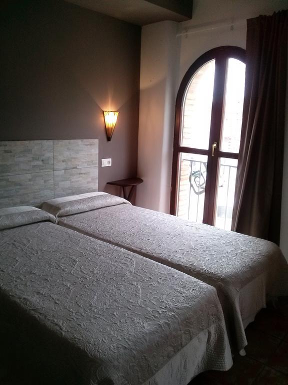 Hostal Suetxe Los Arcos Room photo