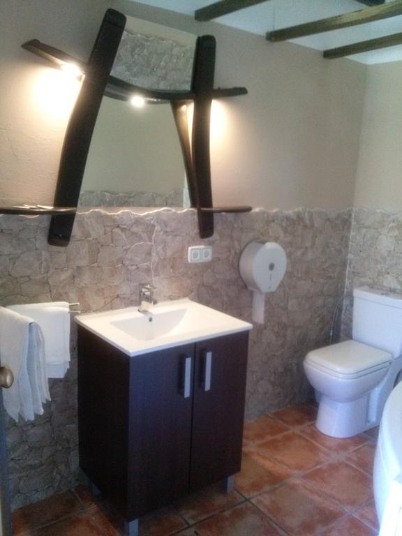 Hostal Suetxe Los Arcos Room photo